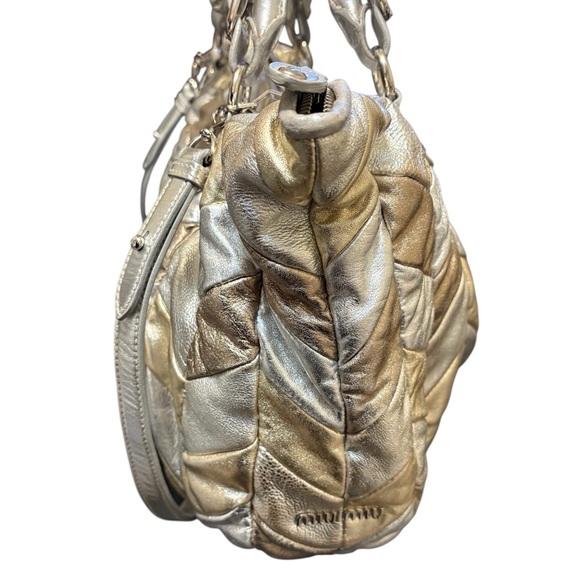 Miu Miu silver/gold metallic patchwork leather tote bag - Picture 6 of 14